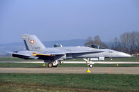 J-5010 @ LSMP - F-18C Hornet SFC10-1345 - by Fabien CAMPILLO