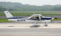 N2401A @ PDK - Taxing to Runway 2L - by Michael Martin