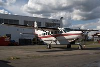 C-GSDG @ CYXX - Conair C208 - by Andy Graf-VAP