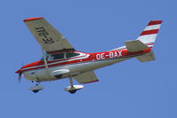 OE-BAX @ VIE - Cessna 182 - by Thomas Ramgraber-VAP