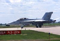 165795 @ DVN - F/A-18F at the Quad Cities Air Show