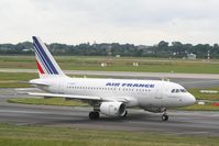 F-GUGP @ DUS - Taken at Dusseldorf Airport July 2007 - by Steve Staunton