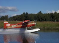 N4444Z @ LHD - 1958 DeHavilland BEAVER DHC-2 MK.1, P&W R-985 450 Hp, of Rust Air, multiple certification, window mods, fast taxi - by Doug Robertson