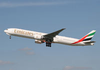 A6-EBW @ EGLL - Latest Emirates 777 - by Kevin Murphy