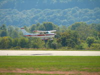 N2518Q @ IPT - landing practice I guess. - by Sam Andrews