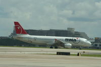 N352NW @ KMCO - Airbus A320
