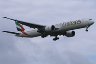 A6-EBW @ LHR - Emirates Boeing 777-300 - by Thomas Ramgraber-VAP