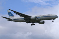 9K-AOA @ LHR - Kuwait Airways Boeing 777-200 - by Thomas Ramgraber-VAP