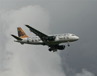 N945FR @ MCO - Chocolate Bull Moose