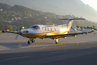 D-FATN @ LOWI - Aton Pilatus PC12 - by Thomas Ramgraber-VAP