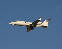 N177KS @ TPA - Lear 60