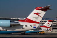 OE-LCR @ VIE - Austrian Arrows Regionaljet - by Yakfreak - VAP