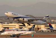 4X-ECD @ LAX - EL AL 4X-ECD (FLT ELY6) departing RWY 25R enroute to Tel Aviv Ben Gurion (LLBG).