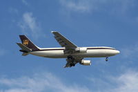 N135UP @ MCO - UPS