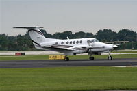 N766LF @ ORL - Beech 200