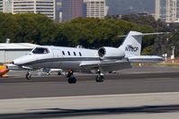 N178CP @ SMO - Epps Air Service Inc 1975 Gates Learjet 35 landing RWY 21. - by Dean Heald