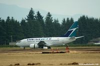C-GBWS @ CYXX - Westjet during the 2006 Abbotsford Airshow