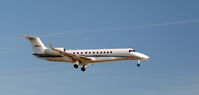 N905LX @ CLE - Cleveland Hopkins Airport - by Howard R McGuire II