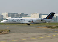 D-ACRQ @ LFBO - Taxiing rwy 32R for departure - by Shunn311