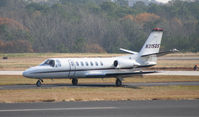 N315QS @ PDK - Taxing to Signature Flight Services - by Michael Martin