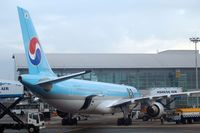HL7702 photo, click to enlarge