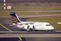 D-AEWD @ DUS - Taxiing to the gate - by Micha Lueck