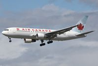 C-FDSU @ CYVR - Air Canada 767-200 - by Andy Graf-VAP