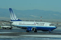 N913UA @ KDEN - Boeing 737-500 - by Mark Pasqualino