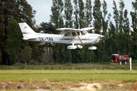 ZK-TAV @ NZAR - just about to touch down - by Micha Lueck