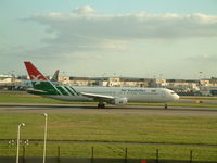 S7-AHM @ EGLL - Taken at Heathrow Airport March 2005 - by Steve Staunton