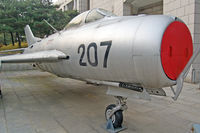 207 - MIG 19 Farmer, at The War Memorial of Korea, Seoul - by Micha Lueck