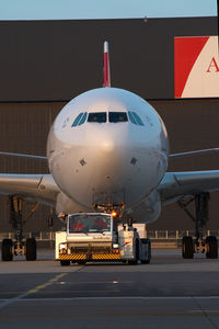 HB-JMK @ VIE - Swiss Airbus A340-300 - by Yakfreak - VAP