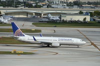 N77296 @ KFLL - Boeing 737-800 - by Mark Pasqualino