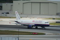 N266AV @ KFLL - Airbus A320