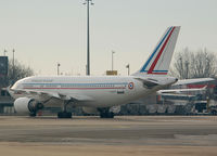 F-RADA @ LFPG - Another member of the family french goverment. - by Jorge Molina