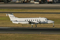 VH-RUE @ YSSY - Airlink B1900 - by Andy Graf-VAP