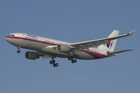 9M-MKX @ WMKK - Malaysia Airlines A330-200 - by Andy Graf-VAP