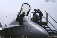 164879 @ GSB - Airshow interaction at it's best: proud servicemembers showing off their gear to interested civvies - by Paul Perry