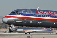 N443AA @ KLAS - American Airlines / 1987 Mcdonnell Douglas DC-9-82(MD-82)