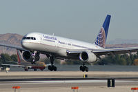 N17126 @ KLAS - Continental Airlines / 1998 Boeing 757-224 - by Brad Campbell