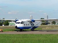 G-BEOL - This Skyvan was in use at the Langar Skydiving Centre in 2005 - by Terry Fletcher