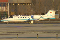 D-CSIE @ VIE - Aerodienst Learjet 31 - by Thomas Ramgraber-VAP