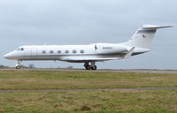 N409CC @ EGGW - Gulfstream G450 arrives at Luton in Jan 2008 - by Terry Fletcher