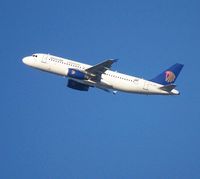 SU-GBB @ LOWW - Egypt Air - by AustrianSpotter