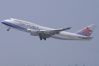 B-18211 @ KLAX - China Airlines Boeing 747-400 - by Thomas Ramgraber-VAP