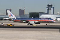 N601AN @ KLAS - American Airlines / 1995 Boeing 757-223