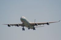 C-FYLG @ CYVR - Air Canada approaching YVR