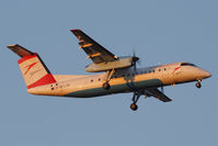 OE-LTO @ VIE - sundown light - De Havilland Inc. DHC-8-314 - by Juergen Postl