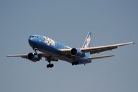 C-GZUM @ CYVR - Zoom Airlines arriving at Vancouver - by Michel Teiten ( www.mablehome.com )