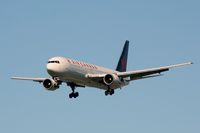 C-GDUZ @ CYVR - Air Canada